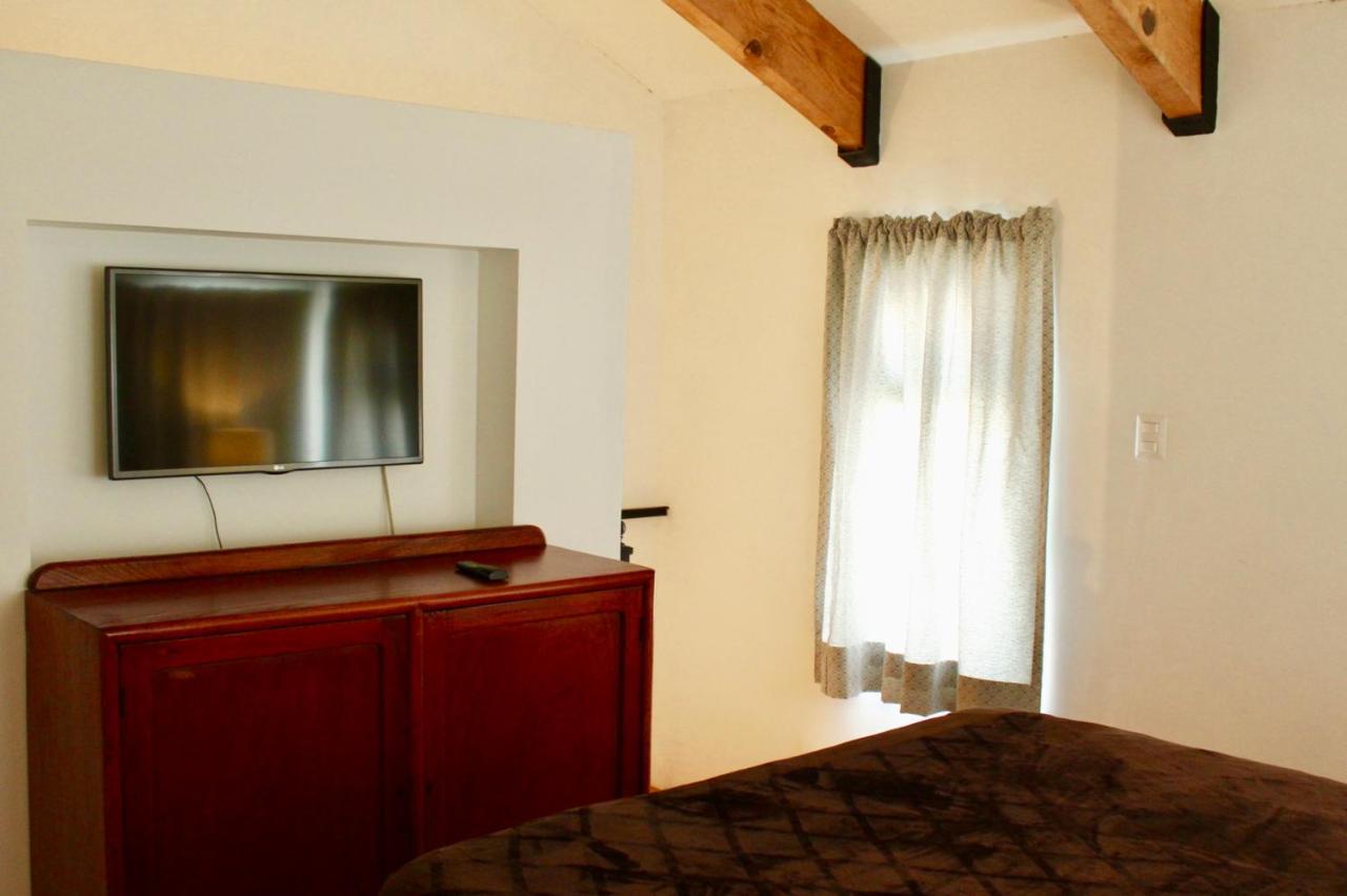 Casa Toscana Bed & Breakfast Сан Мигел де Аленде Екстериор снимка